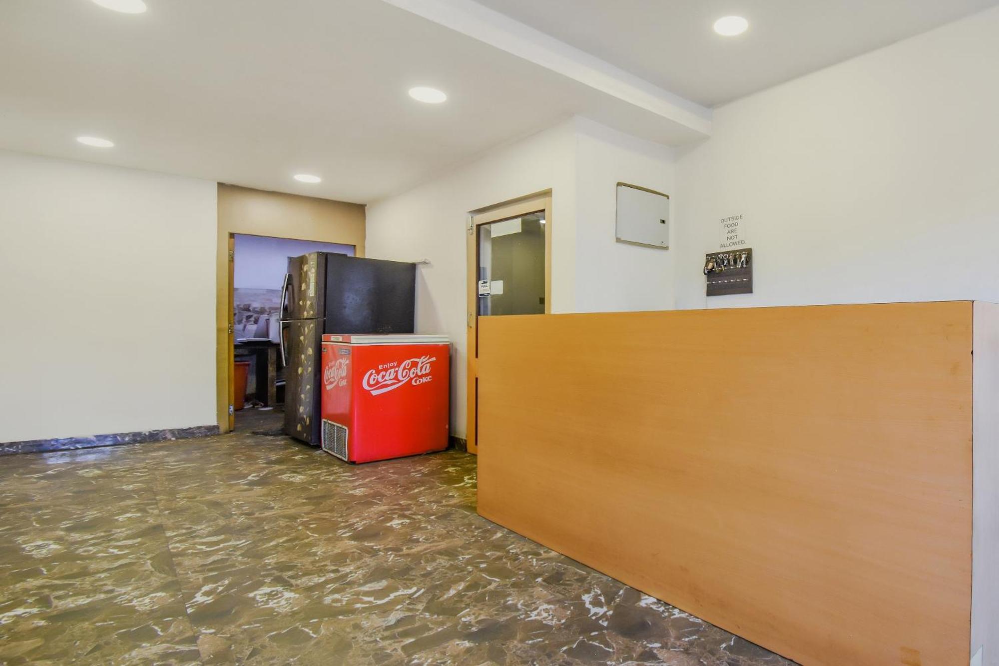 Super Oyo Krishna Guest House Calcutta Exteriör bild